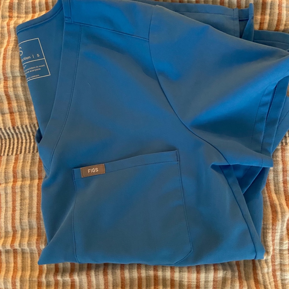Figs- Capri Blue Catarina